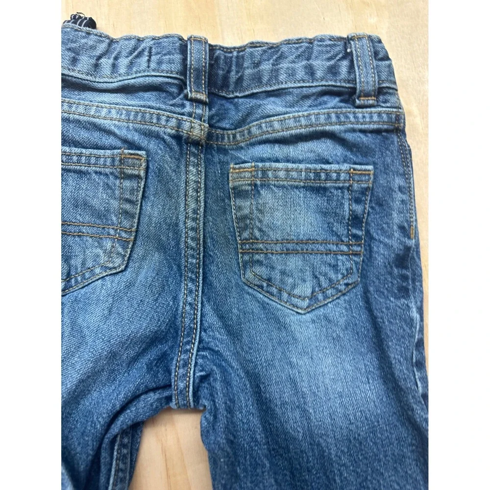 OshKosh B'gosh Kids Classic Blue Jeans Lot of 2 Medium Wash Denim 2T 24M